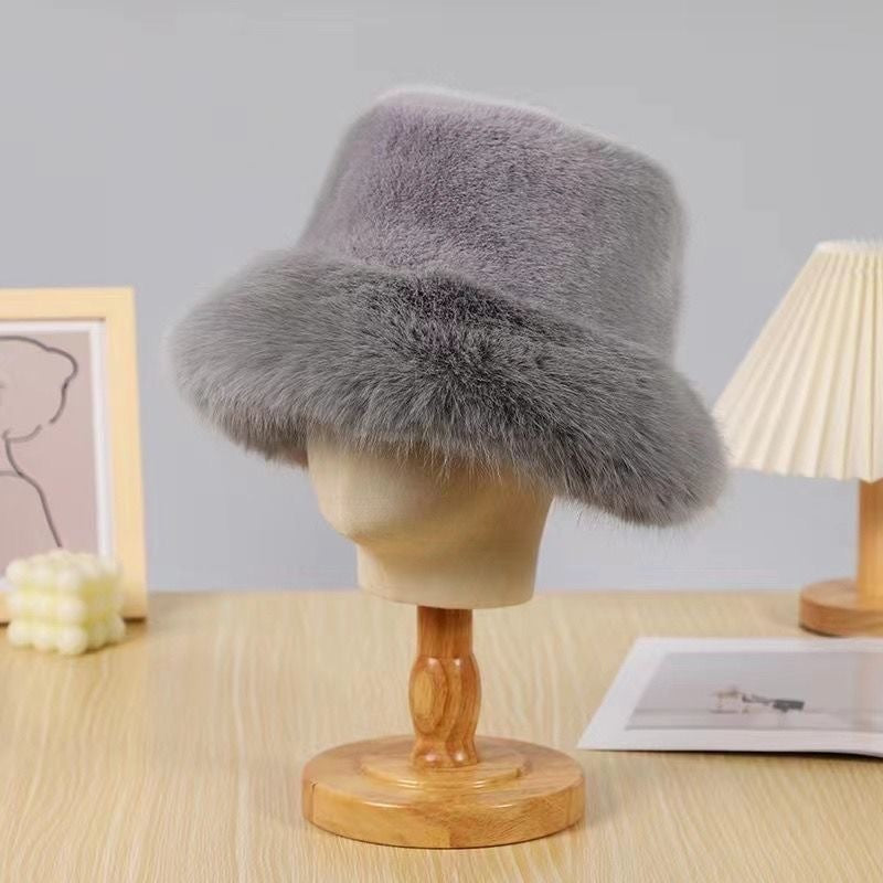 Faux Fur Bucket Hat – Cozy Elegance