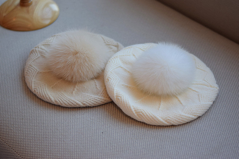 Wool & Fox Fur Pom Beret – Timeless Winter Elegance