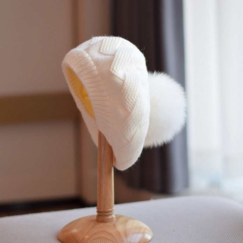 Wool & Fox Fur Pom Beret – Timeless Winter Elegance